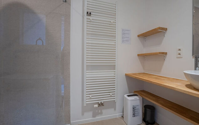 Out of office - Photo 20